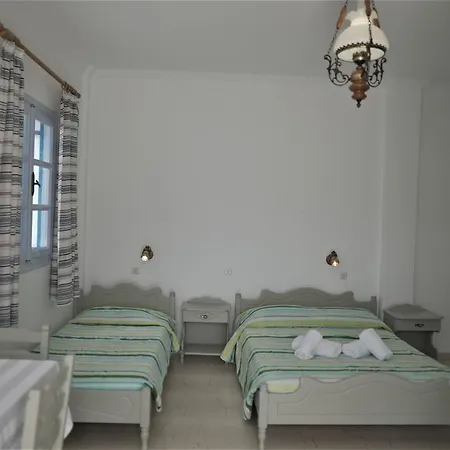 Pensionat Artemis Village 4*