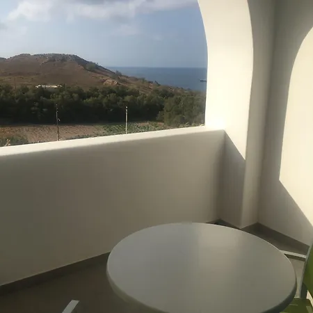 Artemis Village Karterados (Santorini)