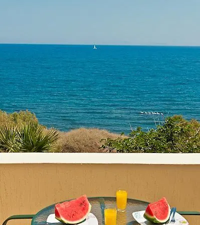 Pensionat Artemis Village Karterados (Santorini)