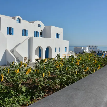 Artemis Village Karterados (Santorini)