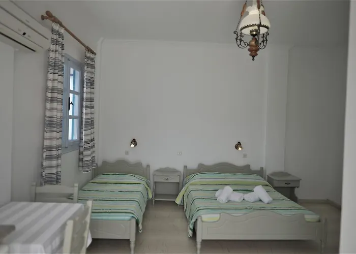 Affittacamere Artemis Village 4*