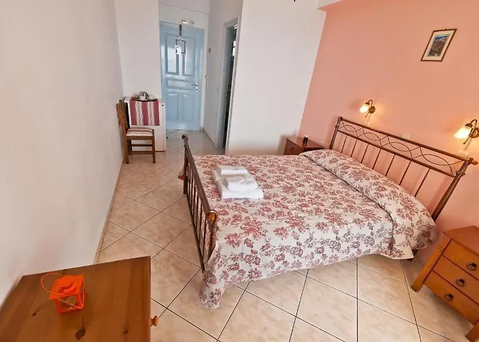 招待所 亚缇米斯田园酒店 4*