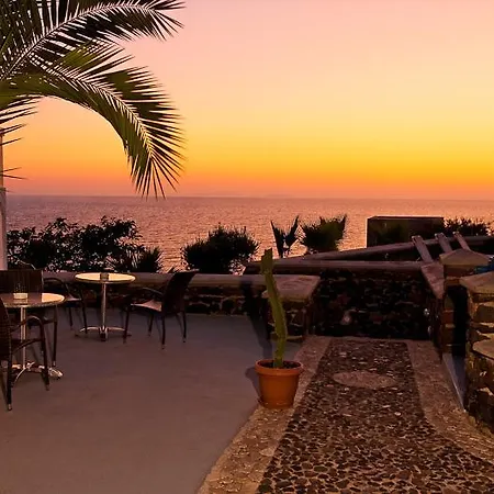 Artemis Village 4*